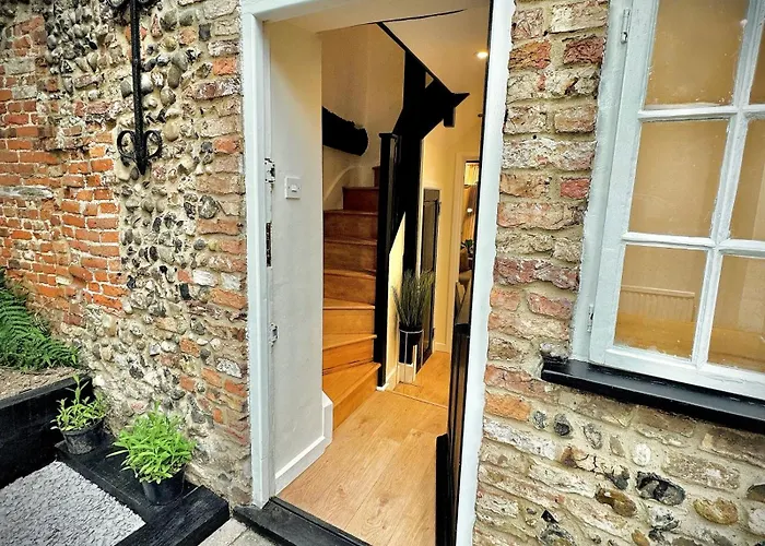 Foundry Cottage, Duke St Norwich, City Centre